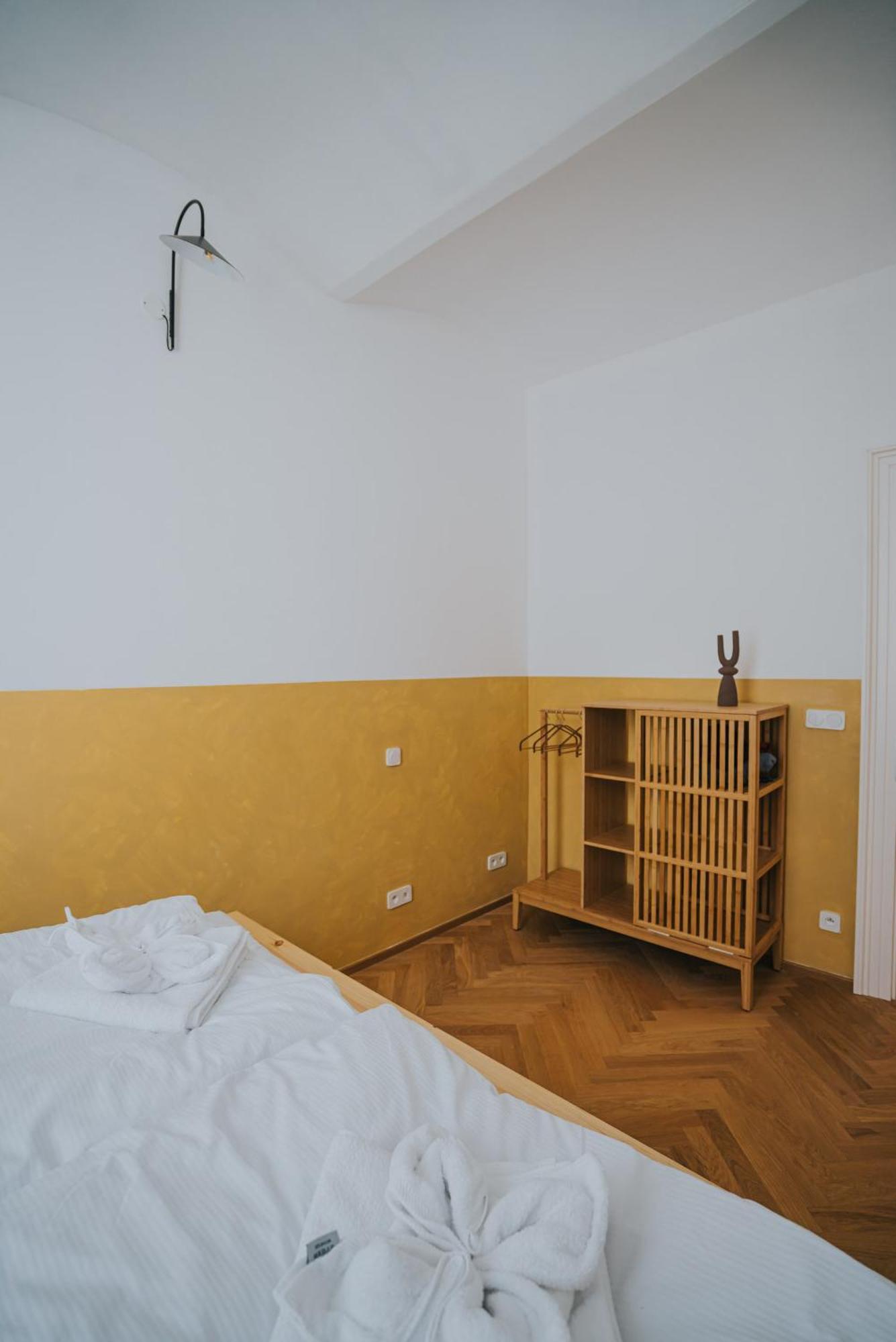 Aparthotel Bohemian Experience Praga Exterior foto